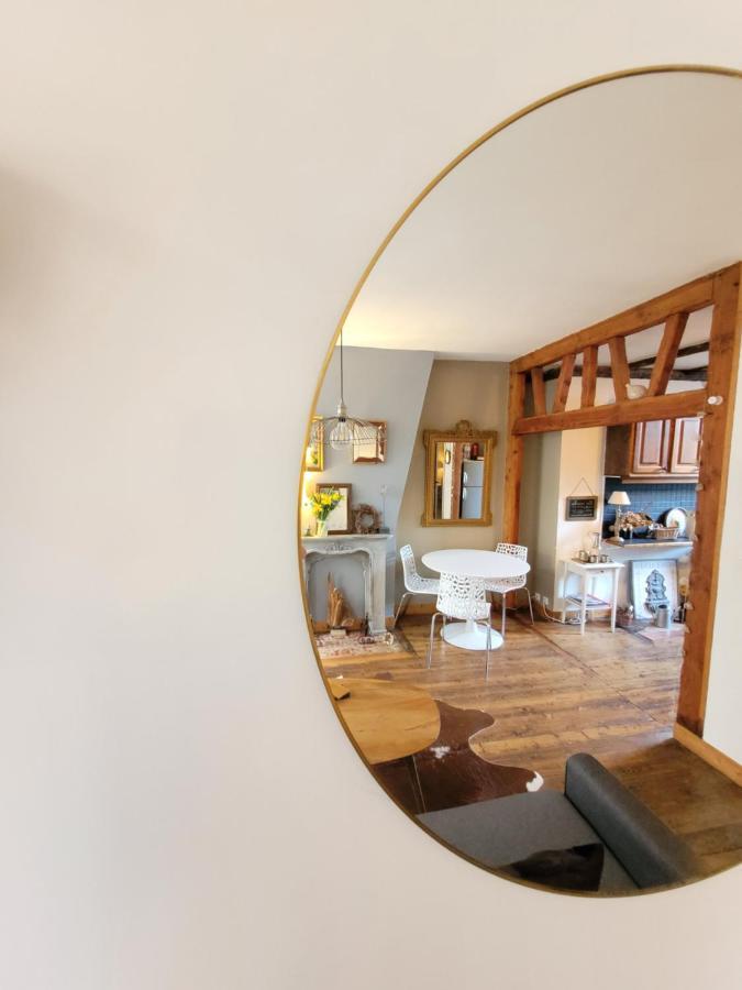 Apartamento Le Valentin - Parking Prive - Coeur Historique Honfleur Exterior foto