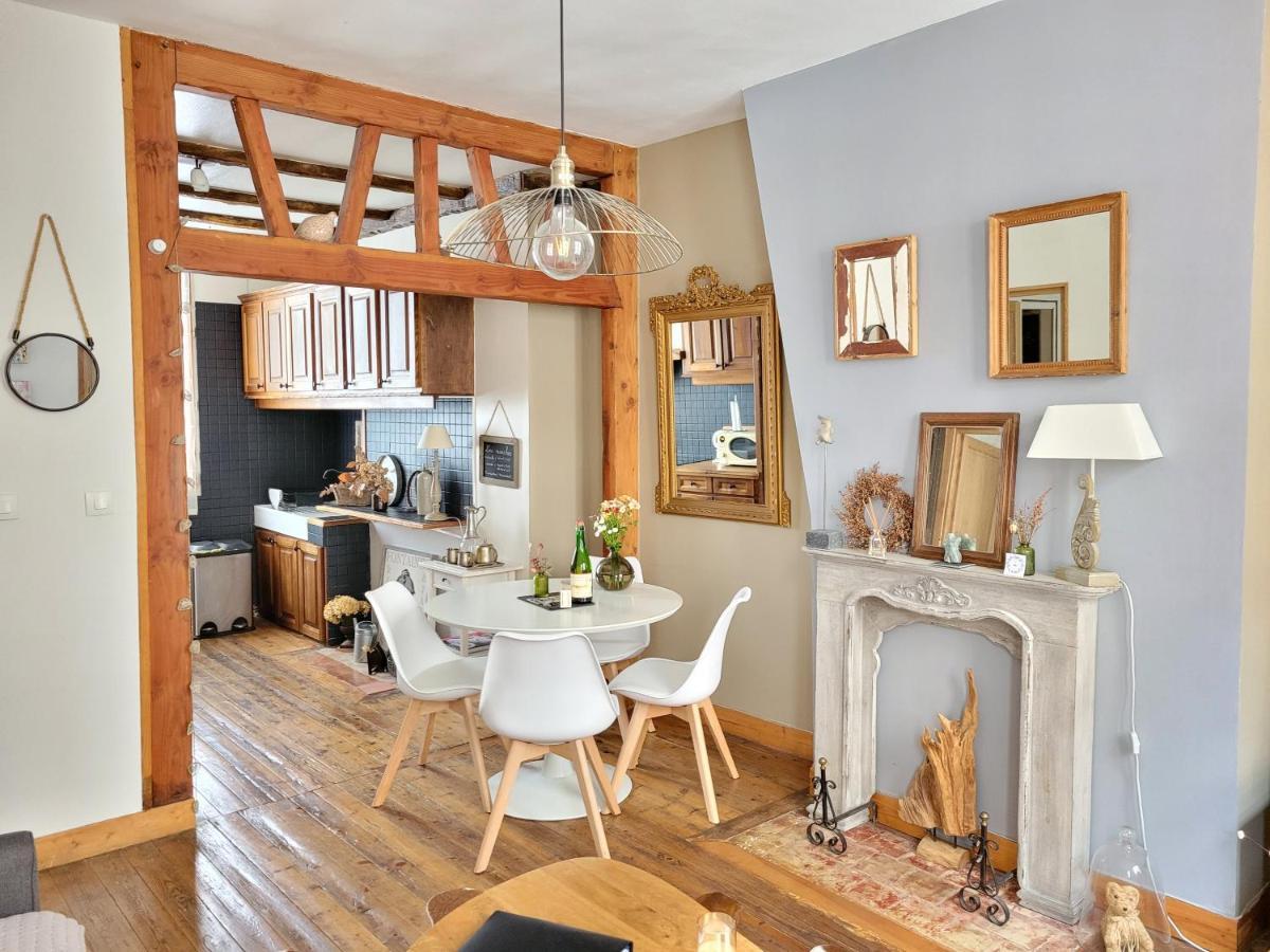 Apartamento Le Valentin - Parking Prive - Coeur Historique Honfleur Exterior foto